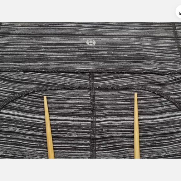 LULULEMON Gather & Crow Crop II Leggings Pants 6232E1M - Picture 10 of 10